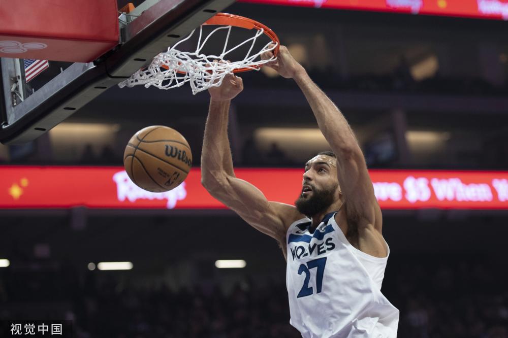 轻球员跻身 轻球员跻身