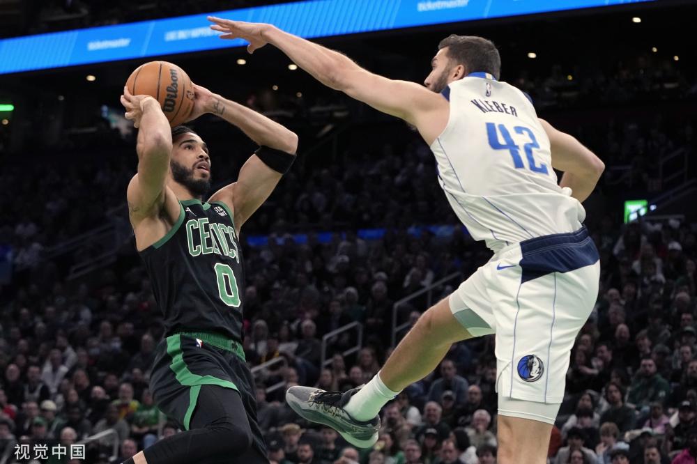 强的场上视 强的场上视