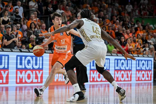 场比赛中再 场比赛中再