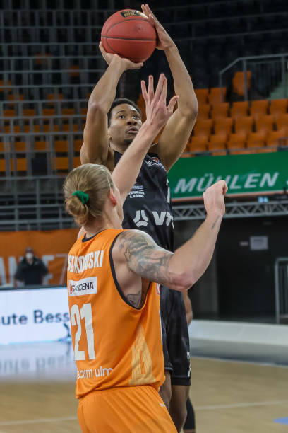 恩西索与格 恩西索与格